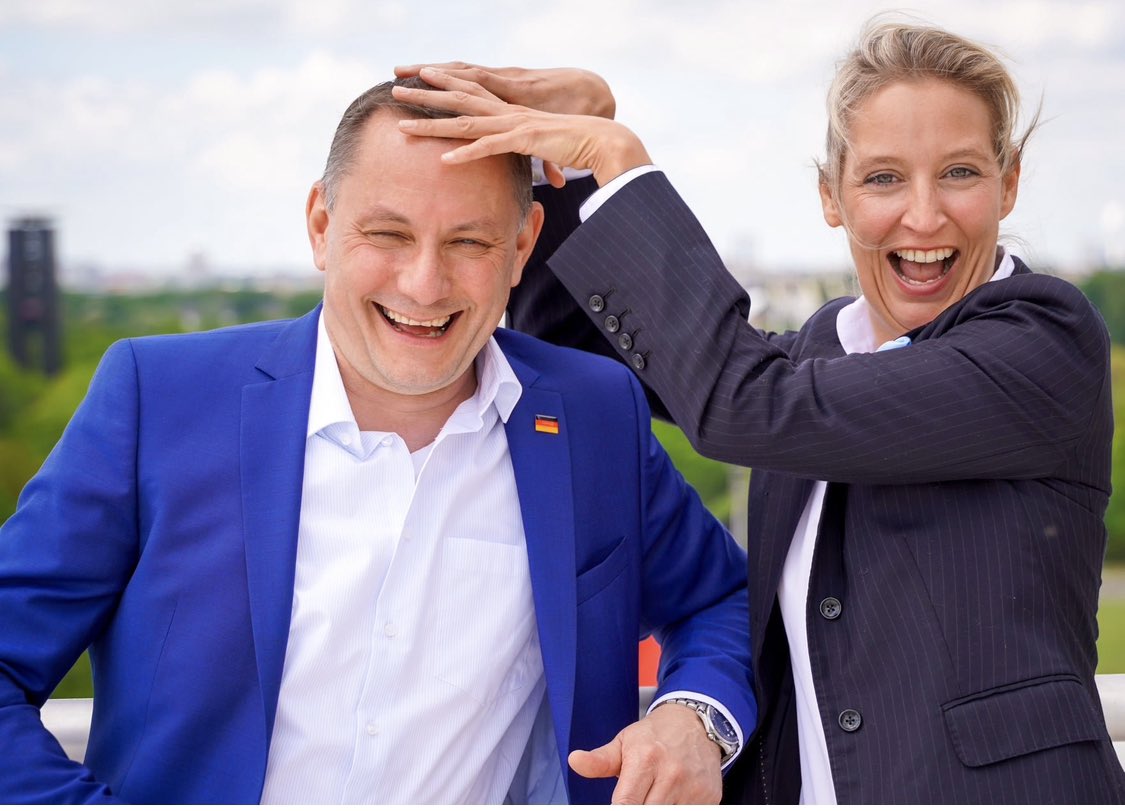 Jochen der Rochen on Twitter: