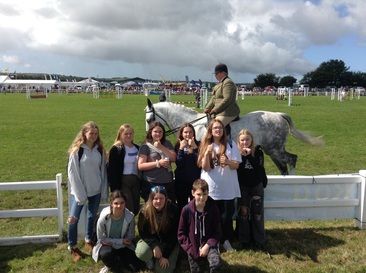 PenriceAcademy's tweet photo. Lots of fun yesterday for our 'Equestrian Week' students who represented the school fantastically at Stithians Show π΄π«Ά
#CEW2023 #PenricePride #EquestrianWeek #CurriculumEnrichmentWeek #StithiansShow https://t.co/HEc5gZTpeK