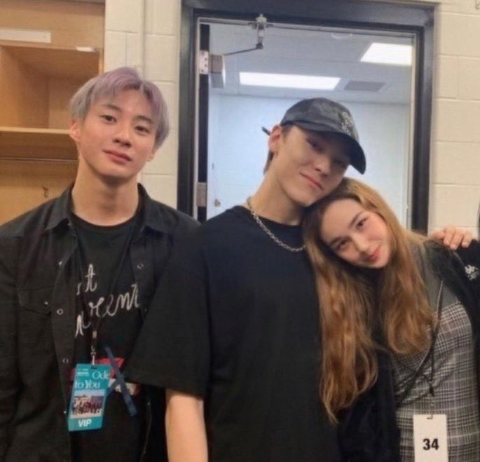 riizefolder's tweet photo. OMG 🫨 lee chanyoung seems to be friends with sofia, SEVENTEEN Vernon’s sister! https://t.co/EYqWAiCiOi