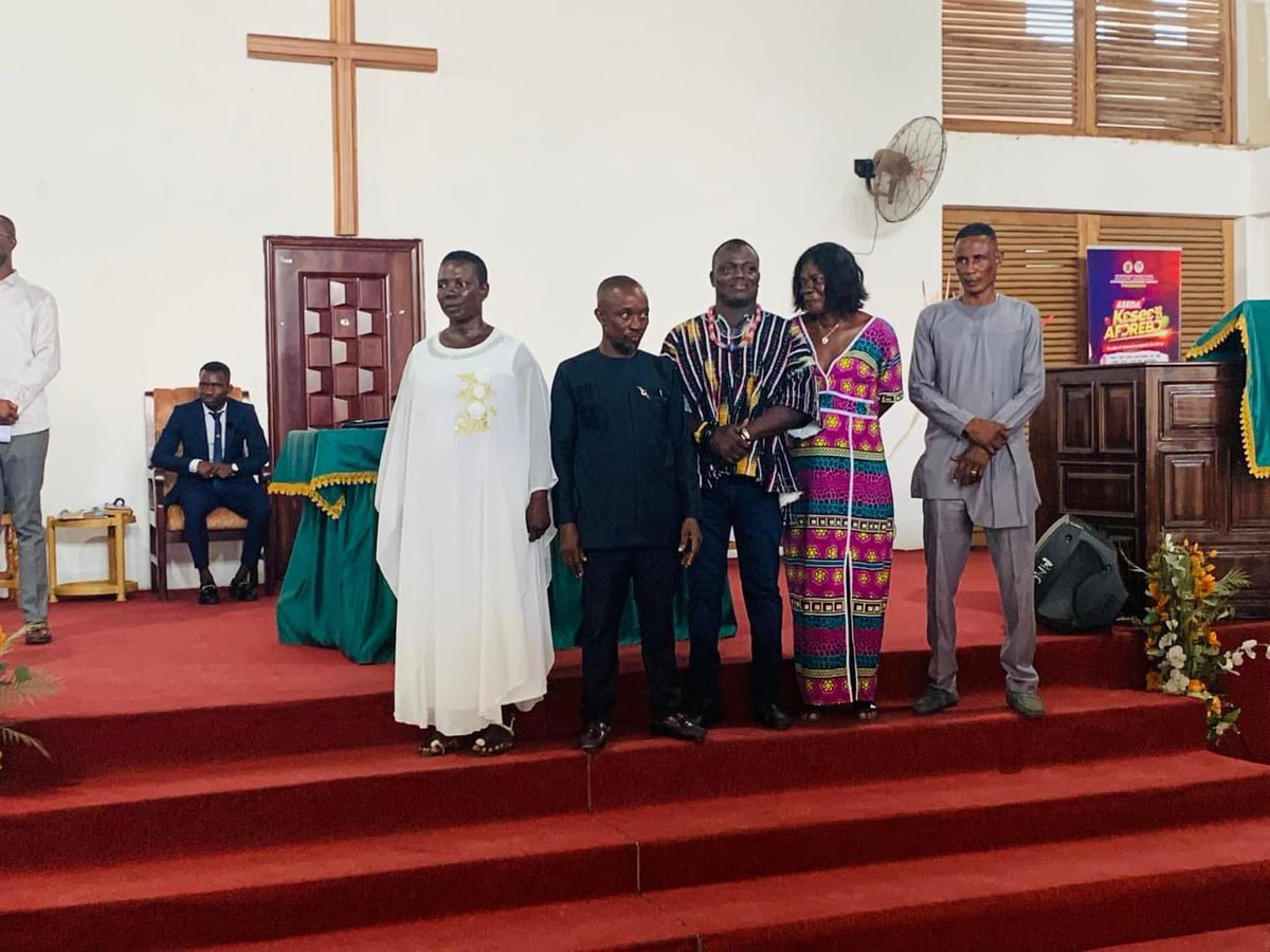 SPBartels's tweet photo. The Church has always been one of the strongest pillars of faith and Development in Ablekuma North Constituency. I was therefore delighted to visit various churches in my constituency on Sunday, July 16, 2023.
#SheIsWorkingForYou
#ForwardTogether https://t.co/z2Zu2fEjdv
