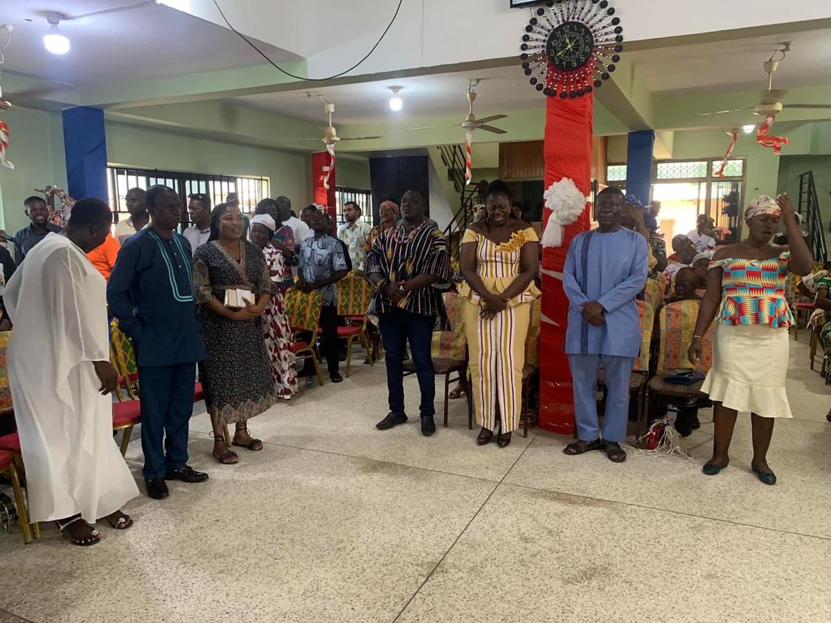 SPBartels's tweet photo. I am especially grateful to all the pastors, church leaders, and their congregations for the warm reception and look forward to visiting them again.
#SheIsWorkingForYou
#ForwardTogether https://t.co/oEL269f1Jd