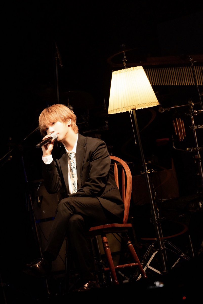 SJofficial's tweet photo. 📰 슈퍼주니어 예성, 日 라이브 투어 대성황 "공연의 주인공은 팬"

SUPERJUNIOR YESUNG successfully wraps up Japan live tour "The main character of the show were the fans"

https://t.co/oHx8CqEZPe

#슈퍼주니어 #SUPERJUNIOR
#예성 #YESUNG https://t.co/EVstFj84jQ