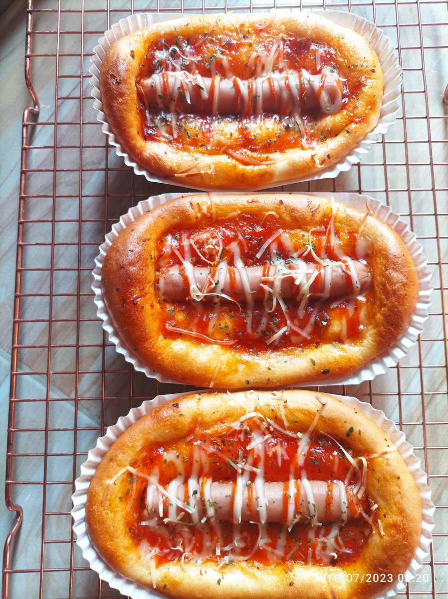 Qu3en_Bakery's tweet image. Bismillah,,
Semoga nanti ada yang order banyak rotinya
Yang mau berbagi untuk masjid dan Asrama juga bisa ya 🙏
Open PO untuk roti manisnya
Harga 6.000/pcs
Pengiriman dari Cipayung, Jakarta timur
Yang mau order silahkan DM