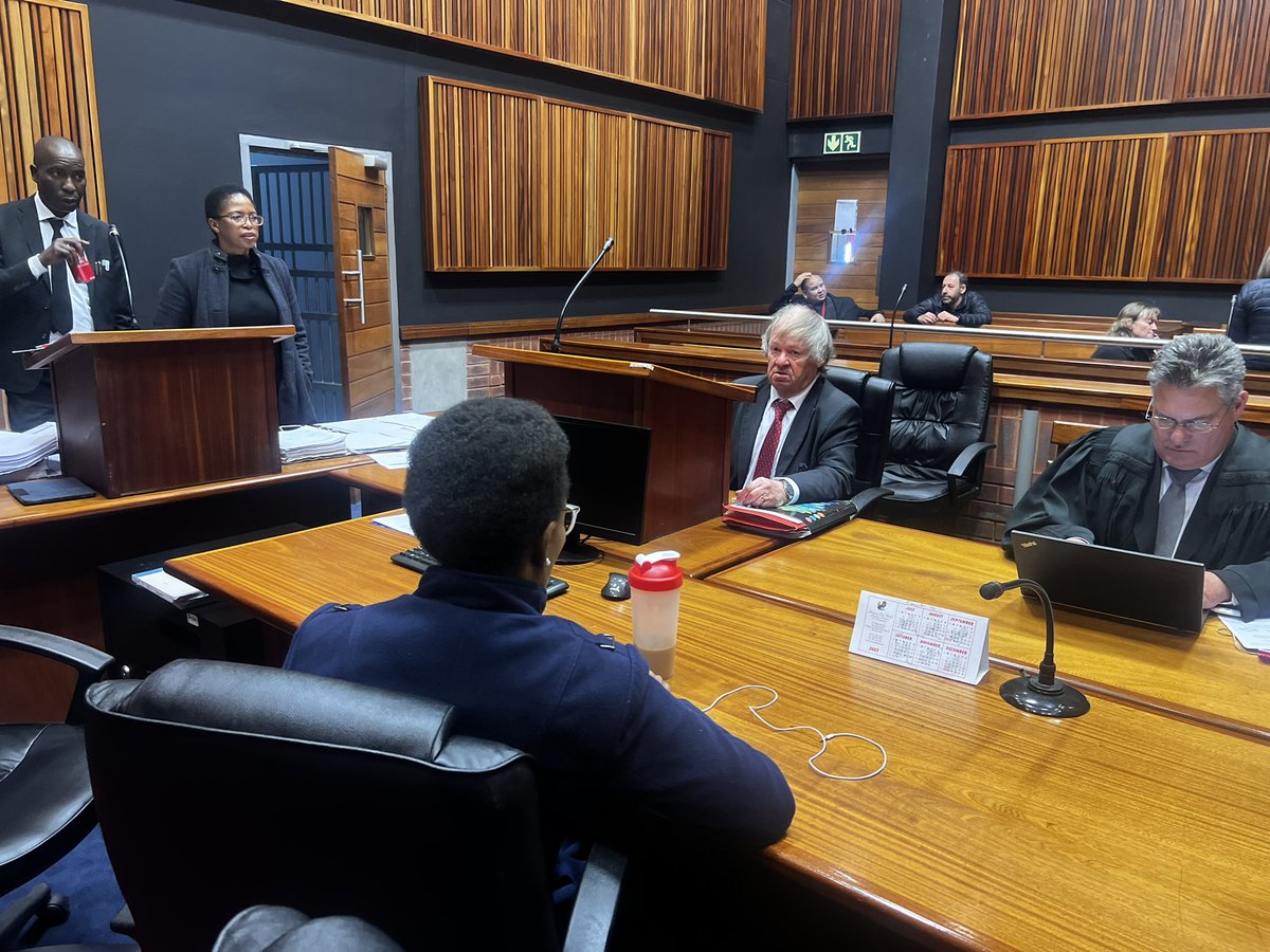 KatlegoLegodi_'s tweet photo. Good morning from the Palm Ridge Specialised Commercial Crimes Court where former #Transnet Executive #DanielRoy is making an appearance in the R405 million locomotives consultancy corruption case #SABCNews https://t.co/R3it3HZfIc
