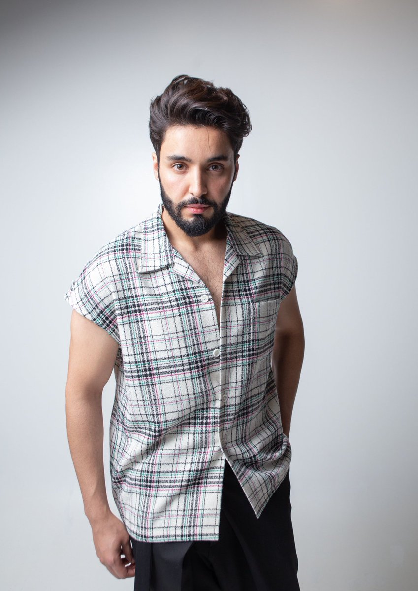 _alraqeba's tweet image. Button Down Vest
#shopify #shopifydropshipping #ecommerce #vest