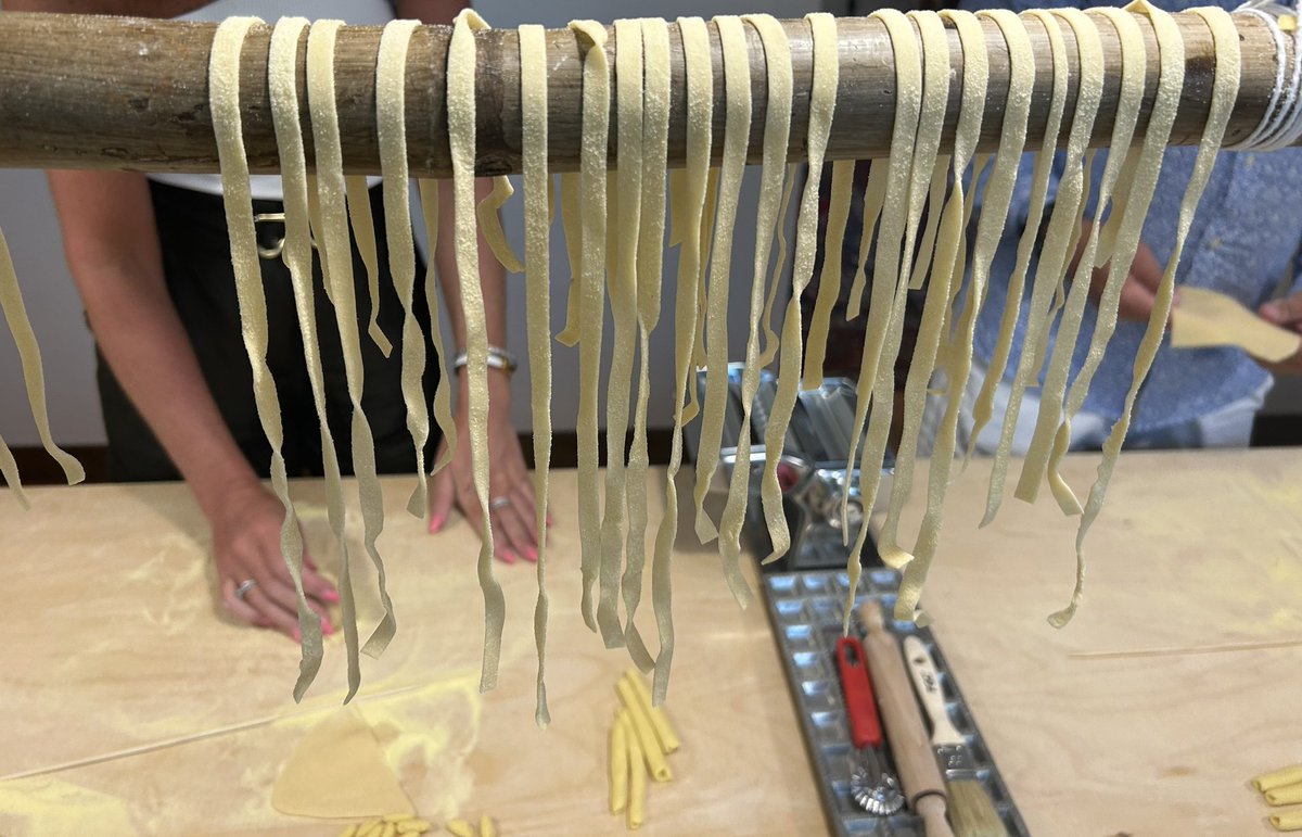 DeasyPamela's tweet image. A great way to spend an evening in Sardinia.  #Pastamaking #Sardinia #Alghero #holidays