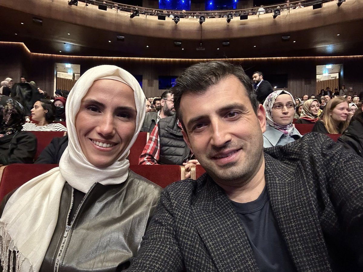 Talat Atilla (@talatatilla) on Twitter photo SN. @selcuk ve Sümeyye Erdoğan 2022 atanmayan öğretmenlerimizin hakları yolda kaldı. Allah'ın hatırı için bir el atın. Kızlar okusun dedik okudular ama işe yaramıyor!
SN.<a href="/RTErdogan/">Recep Tayyip Erdoğan</a> biliyor ama bir karartma var.
Devletin sözünü ikiniz yerden kaldırın lütfen.
#SelçukSümeyye2022 SN. @selcuk ve Sümeyye Erdoğan 2022 atanmayan öğretmenlerimizin hakları yolda kaldı. Allah'ın hatırı için bir el atın. Kızlar okusun dedik okudular ama işe yaramıyor!
SN.<a href="/RTErdogan/">Recep Tayyip Erdoğan</a> biliyor ama bir karartma var.
Devletin sözünü ikiniz yerden kaldırın lütfen.
#SelçukSümeyye2022
