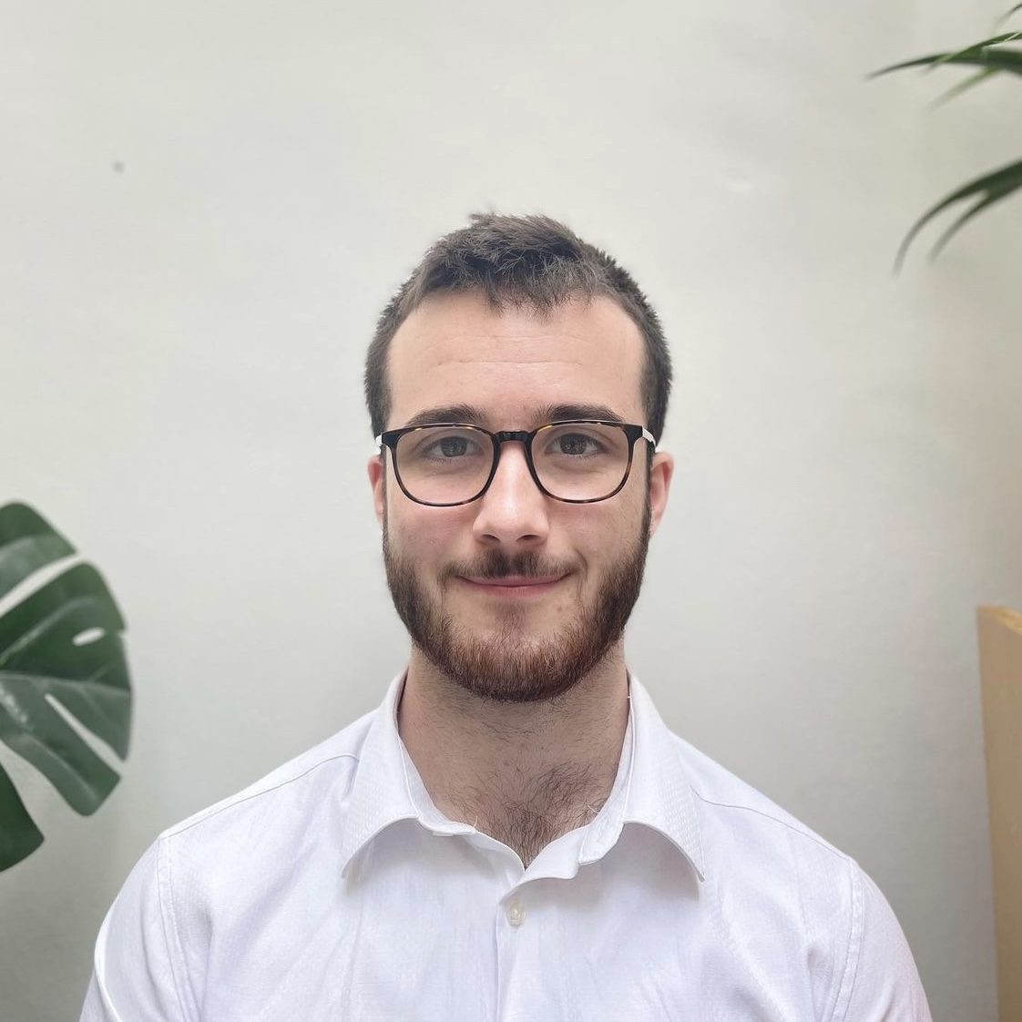 A very warm welcome to our new CRM Administrator, James!

🟣 Hi James, can you tell us about your role? 
⚪️ My job is to handle data within the company and manage the goal-setting system so that the team can see their monthly progress.