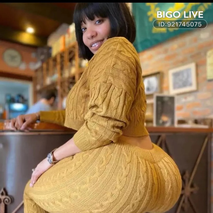 Flip53Phillip's tweet photo. Come and see MalibuHabibi 👣 streaming live on #BIGOLIVE and make new friends! 
https://t.co/OvZcjlWgTB https://t.co/tOzSSn3k3I