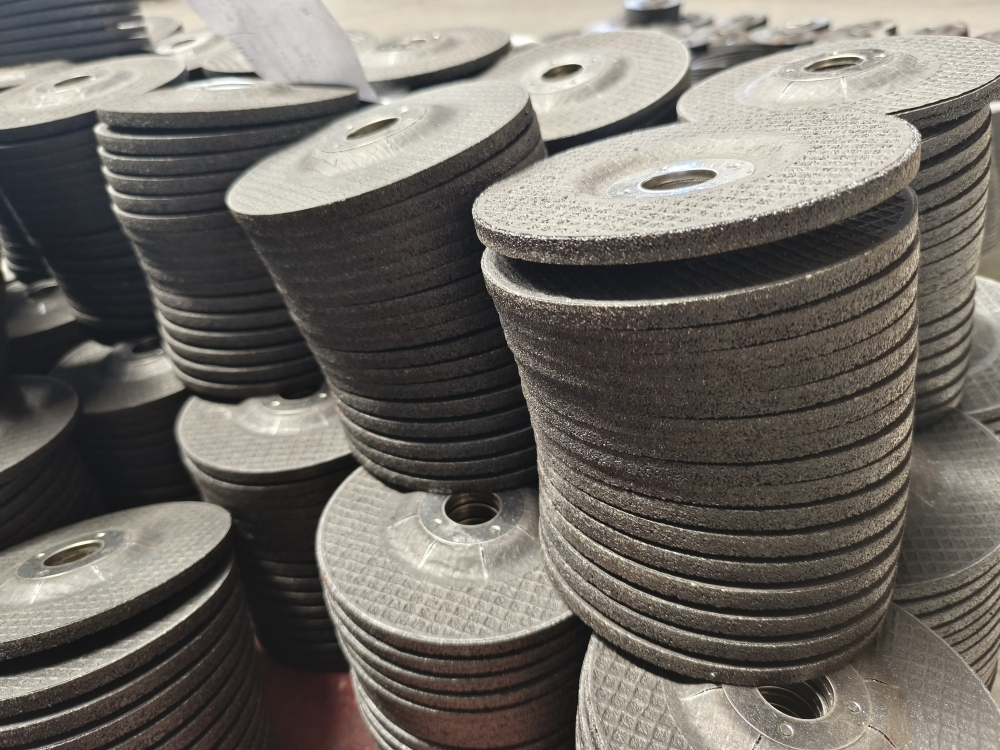 Lily83394229's tweet image. We all know that good products are not cheap, while cheap products are not good. Especially in the industrial sector.

WhatsApp: +86 18337161501
WeChat and phone: +86 18337161501
Email: sales01@thxabrasives.com
#anglegrinder #cleaning #material #economicprice #betterservices