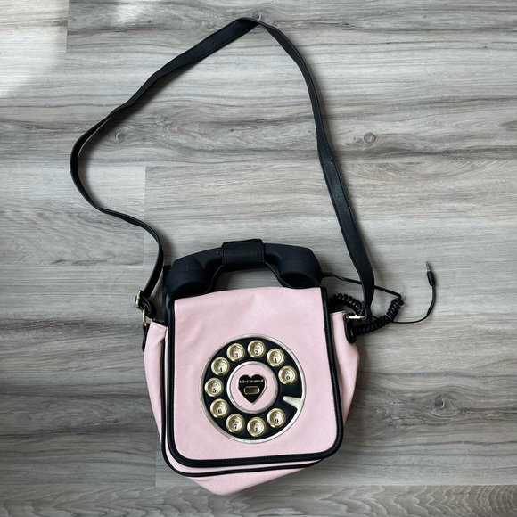 So good I had to share! Check out all the items I'm loving on <a href="/Poshmarkapp/">Poshmark</a> from <a href="/six_eight_ten/">Six Eight Ten Clothing Boutique & Fashion Apparel</a> #poshmark #fashion #style #shopmycloset #lancome #zara #betseyjohnson: posh.mk/vPBn9IfdwBb