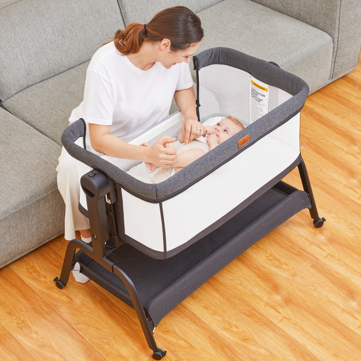 The sweet moments we create with the portable and comfortable baby bassinet are a bright spot.

#newbornbaby #momlife #MomAndSonLove #FunFunFun #playtime #sweet