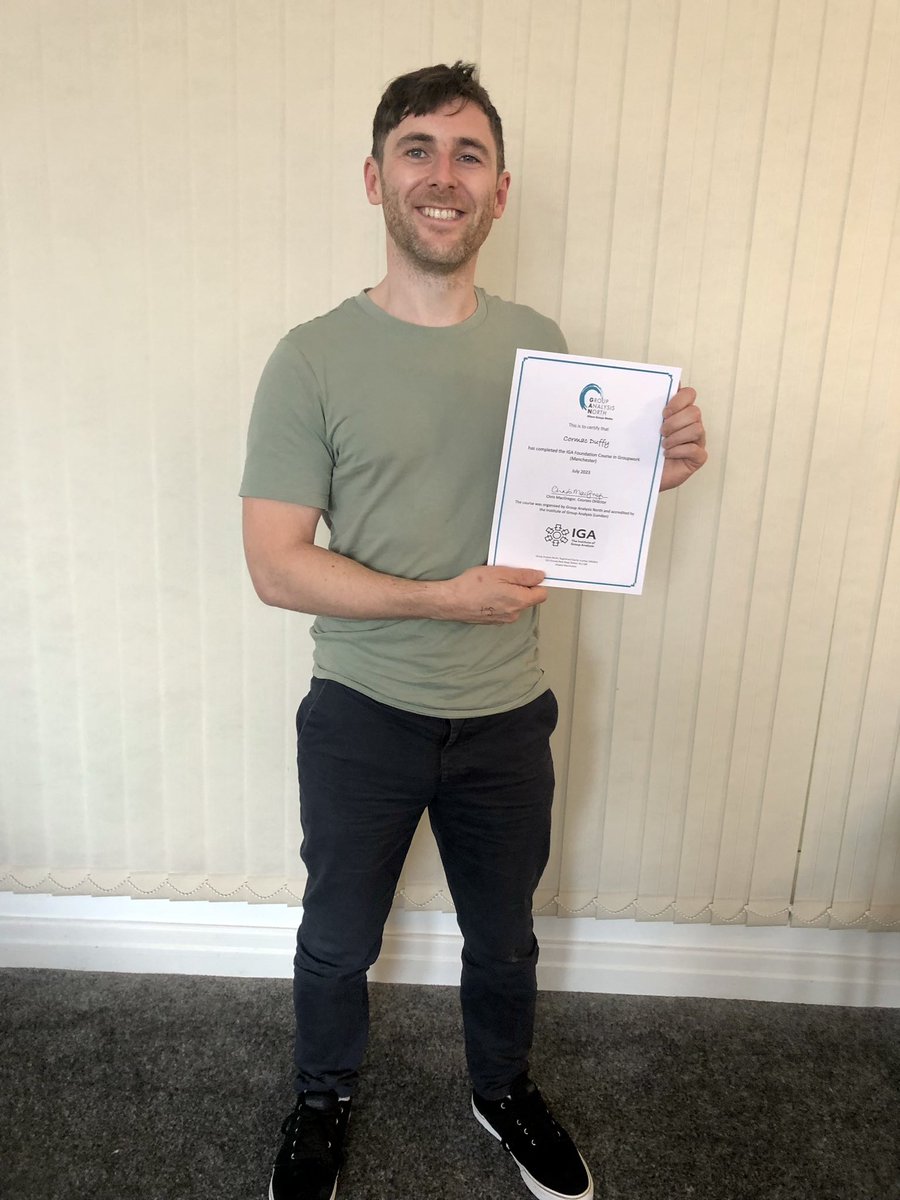 DrCDuffy's tweet photo. Graduated from Foundation Year in Group Analysis 🥳 1st step in my analytic journey. Impactful, challenging & v rewarding w/ beautiful connections. Already making ++ contribution to my work. Diploma course in September 🎓🤓 🙏@InstituteofGA #groupanalysis #psychology https://t.co/Gyj5VWJSZy