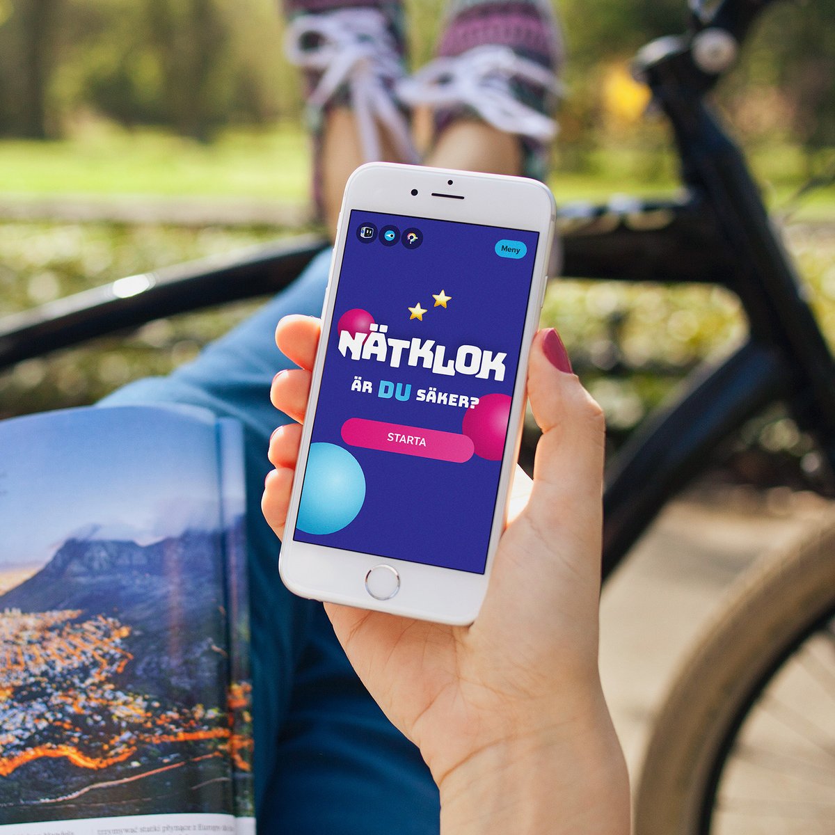 SSF_sverige's tweet photo. Under sommarledigehten surfar vi inte bara mer på vågorna, utan också i mobilen. Gör vårt test Nätklok för att ta reda på hur säkert du surfar! https://t.co/PG32Jq9pvi https://t.co/GcSGfOxjKO