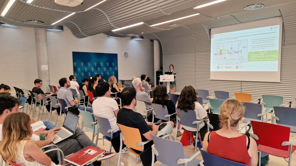 🎤 Anna Ramuni from De Nora is the second External Advisory Member who has joined us at the Open LICROX Symposium.

She gave a speech highlighting the crucial role that De Nora plays in Energy Transition and Carbon Capture and Utilization.

#Licrox #EUproject