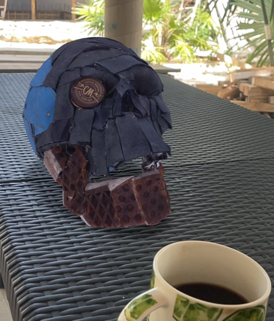 0xbayou's tweet photo. GM! Can you spot if this is the real sculpture or the AR version? @retzompantli 👀 https://t.co/4apejYKW61