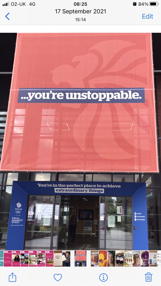 Wishing all graduates in English and Creative Writing a lovely graduation day today ! 🎊🎉 ❤️