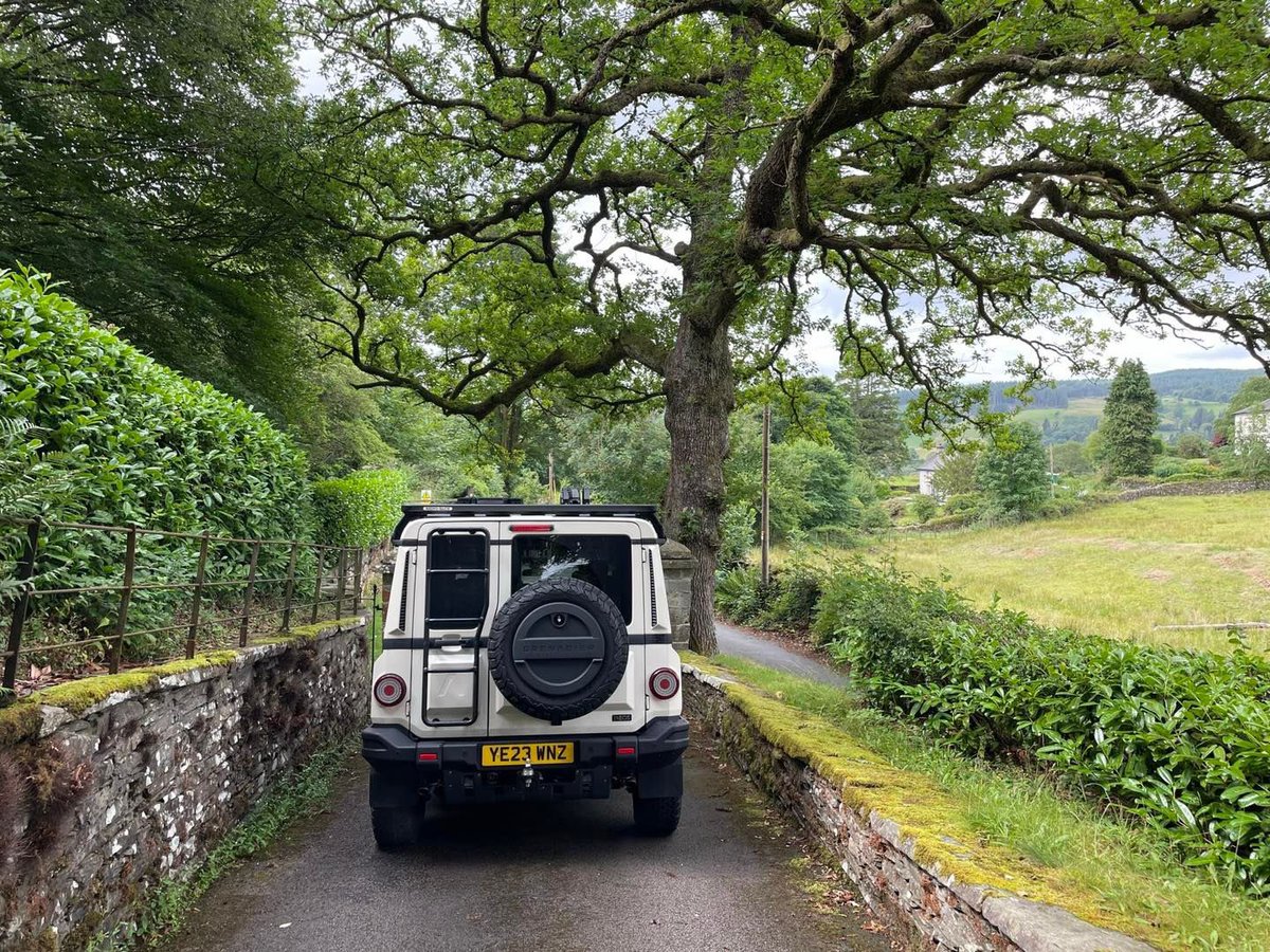 ProjWildEarth's tweet photo. This last week of prep… Picking up and dropping of various things around the U.K. while getting used to the vehicle and what it can do. (1/3) #projectwildearth #expedprep https://t.co/Z7ejmeFrTO