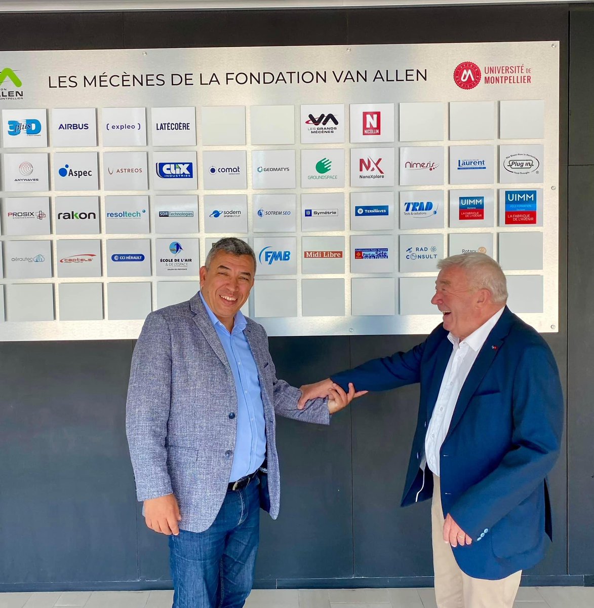 JBenabdillah's tweet photo. J’ai eu le plaisir de visiter mardi le Centre Spatial Universitaire de #Montpellier en compagnie de son Directeur Laurent Dusseau et du président de la Fondation Van Allen Jean-Claude Gayssot. Le CSUM est le leader français dans le développement et le lancement de nanosatellites. https://t.co/ILwkMHe6GB