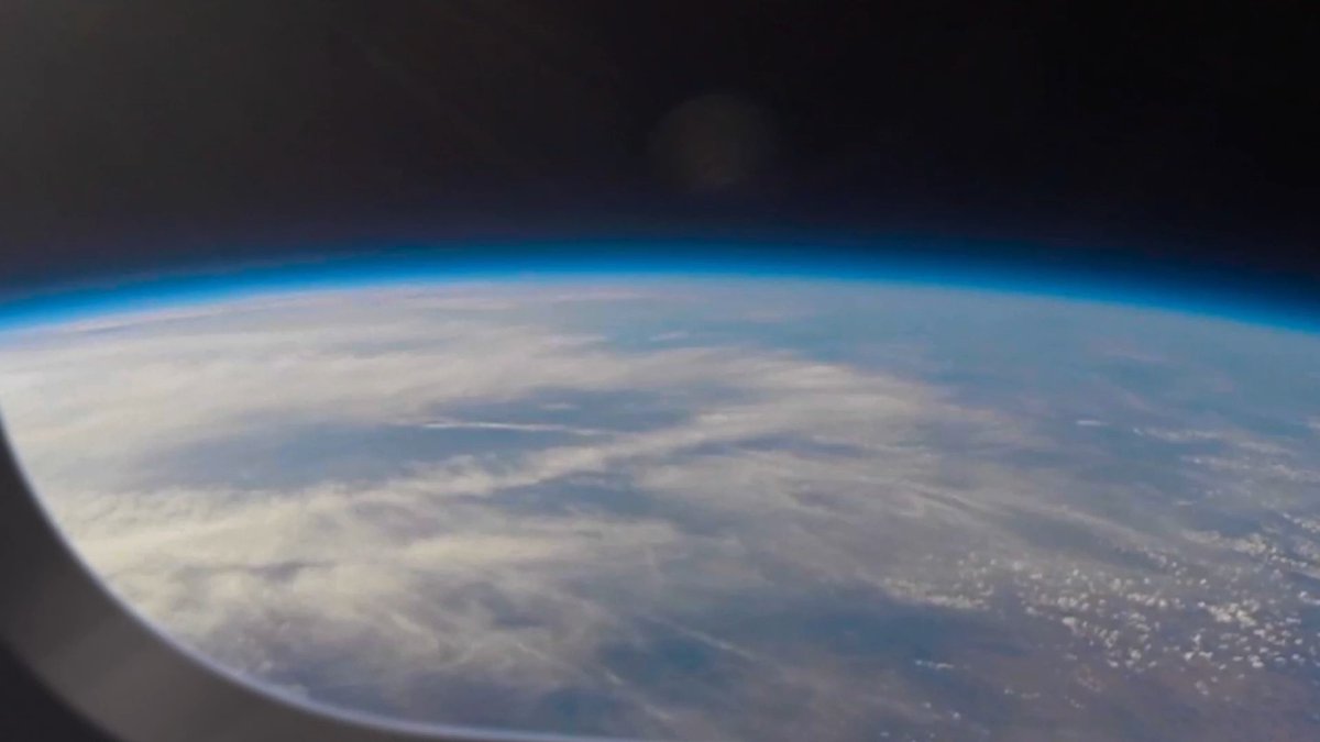 Asian Neighbour tweet media