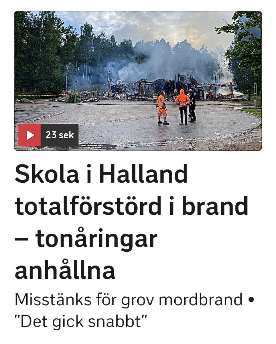 LWallger's tweet photo. Tre ungdomar i 15-års åldern misstänks ha eldat upp Elias Fries skola i Hylte kommun i Halland natten mot tisdag..

..två av de misstänkta har anhållits nu på tisdagmorgonen medan den tredje släpptes eftersom personen var under 15 år. 

Även skolans ungdomsgård i Tossakärret har brunnit..

..var det inte just BRISTEN på ungdomsgårdar som de ”rödbruna” ansåg vara en bidragande orsak till nyrekryteringen bland de kriminella gängen..

..det här talar väl ändå för det motsatta..?😎
