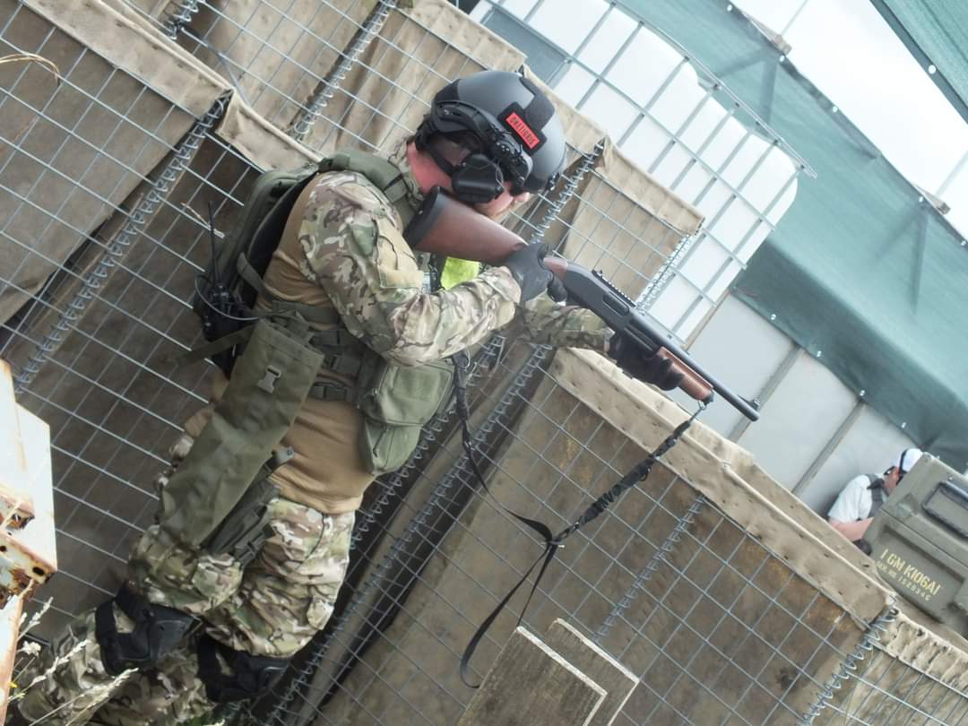 FeedMachine_'s tweet image. Just a few pics from Sundays airsoft games and me looking smug for the camera