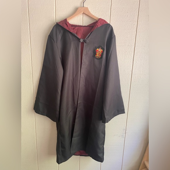 PKStuff's tweet image. So good I had to share! Check out all the items I'm loving on @Poshmarkapp #poshmark #fashion #style #shopmycloset #bocaclassics #vineyardvines: posh.mk/A6PJsIkUwBb