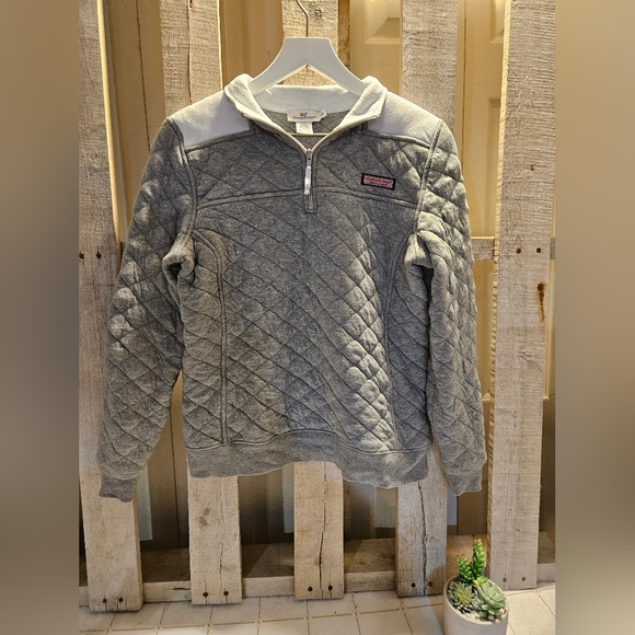 PKStuff's tweet image. So good I had to share! Check out all the items I'm loving on @Poshmarkapp #poshmark #fashion #style #shopmycloset #bocaclassics #vineyardvines: posh.mk/A6PJsIkUwBb