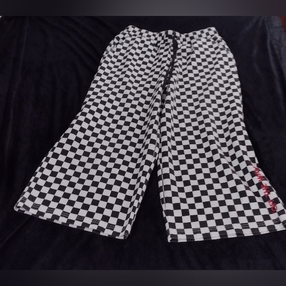 So good I had to share! Check out all the items I'm loving on <a href="/Poshmarkapp/">Poshmark</a> from @Shenamo63629737 #poshmark #fashion #style #shopmycloset #fearofgod #sakroots #vans: posh.mk/IrlLCybUwBb