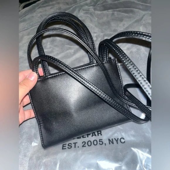 LenzeRex's tweet image. So good I had to share! Check out all the items I'm loving on @Poshmarkapp from @triniskies #poshmark #fashion #style #shopmycloset #hasbro: posh.mk/CL0jk5bUwBb