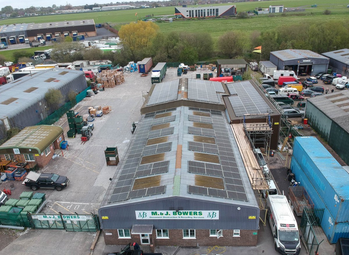 UKSSAInfo's tweet photo. We are delighted to report that UKSSA member @SWRecycling has saved over five tonnes of CO2 emissions in just a few months, after installing 214 solar panels.

The news comes as M&amp;J Bowers this years celebrates its 50th anniversary⏩ https://t.co/70FUR9B7pS

#cuttingemissions https://t.co/SV4RJj7jic