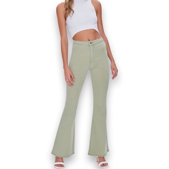 So good I had to share! Check out all the items I'm loving on <a href="/Poshmarkapp/">Poshmark</a> #poshmark #fashion #style #shopmycloset #roxy #gap #forever21: posh.mk/XD7fd6dUwBb