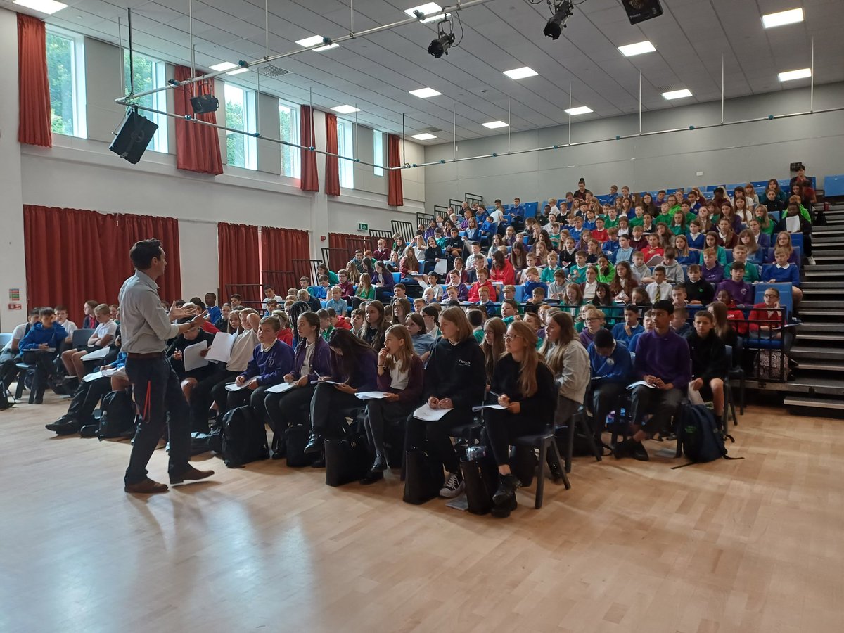 RODS_Transition's tweet image. Aspiration Day!

Today, students are embarking on a team project to create a cale model sculpture about their culture or heritage 

Here we are discussing what culture is!!