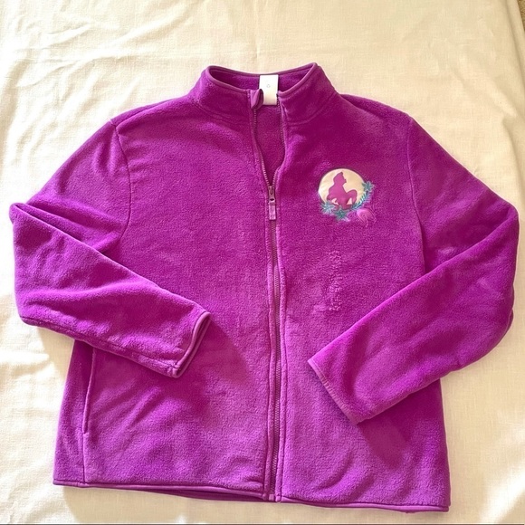 So good I had to share! Check out all the items I'm loving on <a href="/Poshmarkapp/">Poshmark</a> from <a href="/Sing4Life8/">Kathy Cox</a> #poshmark #fashion #style #shopmycloset #zara #sonoma #disney: posh.mk/1eXk4CgUwBb