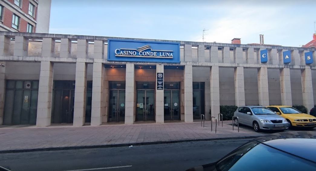 Es fácil encontrarnos... 👇

📌General Lafuente, 2, 24003, León