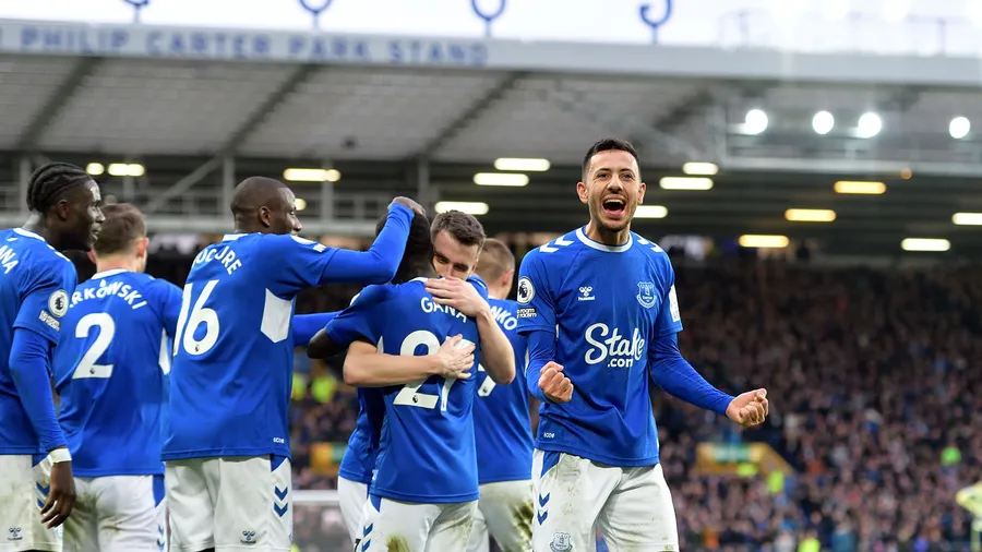 Calle on Twitter "EVERTON Corners Gray 74 (2.7) McNeil 62 (2.2) Iwobi