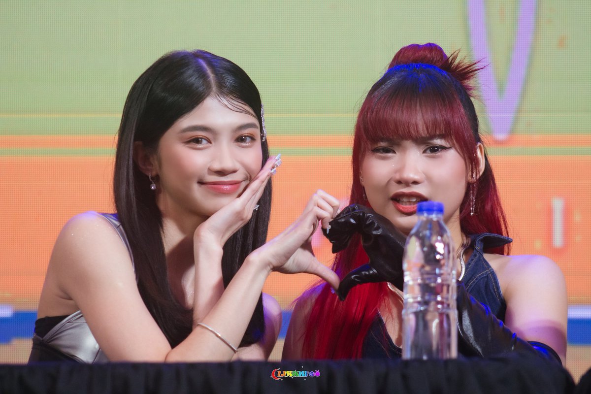 [071523] PPOPCON2023 Day 2 (Quantum Skyview) KAIA Charlotte & Alexa

@KAIA_Members 

KAIA at PPOPCON2023
#KAIA #KAIAatPPOPCON2023 #PPOPCONManila2023 #KAIA_CHARLOTTE #KAIA_ALEXA #LEXLOTTE