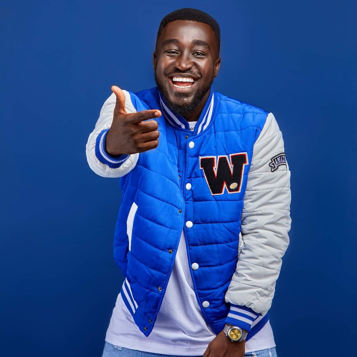 Playing now...
<a href="/MrjaySongs/">K.KODUA ABRANTEE</a> - Yen Gyai
Tune in to Sunny 88.7Fm now.
#IMDrive
#MotivationalShow
#Sunny887Fm