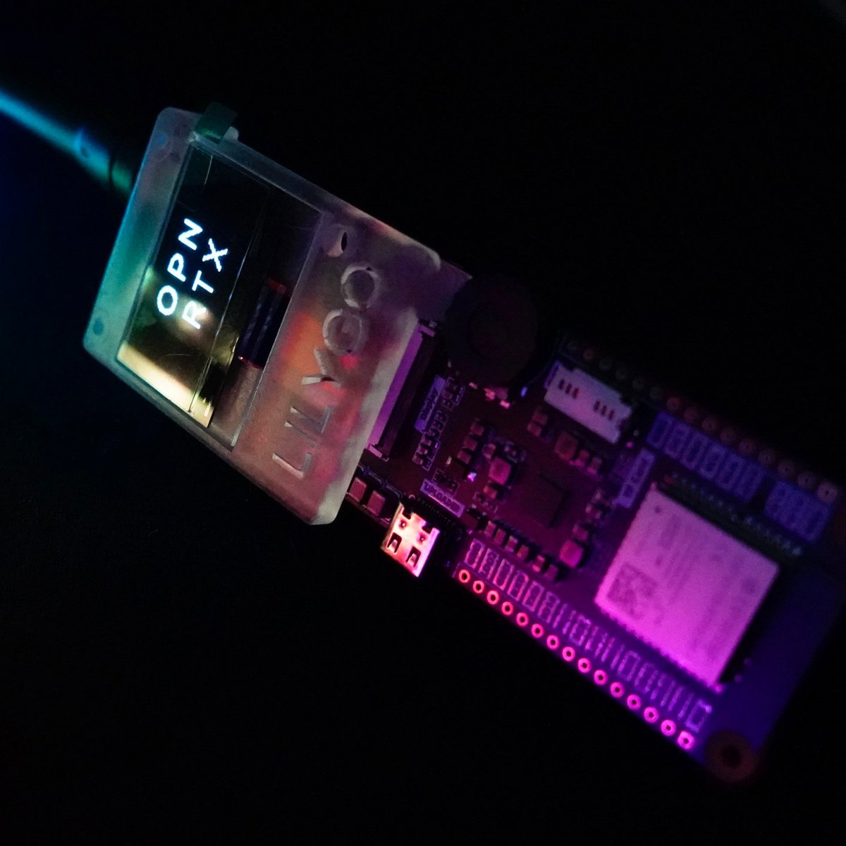 T-TWR Plus Open Edition running OpenRTX. This platform will be able to modulate arbitrary digital protocols, including M17 without hardware mods! ESP32 has Bluetooth and Wi-Fi, so there is great potential for experimentation 🚀 @lilygo9 @m17_project