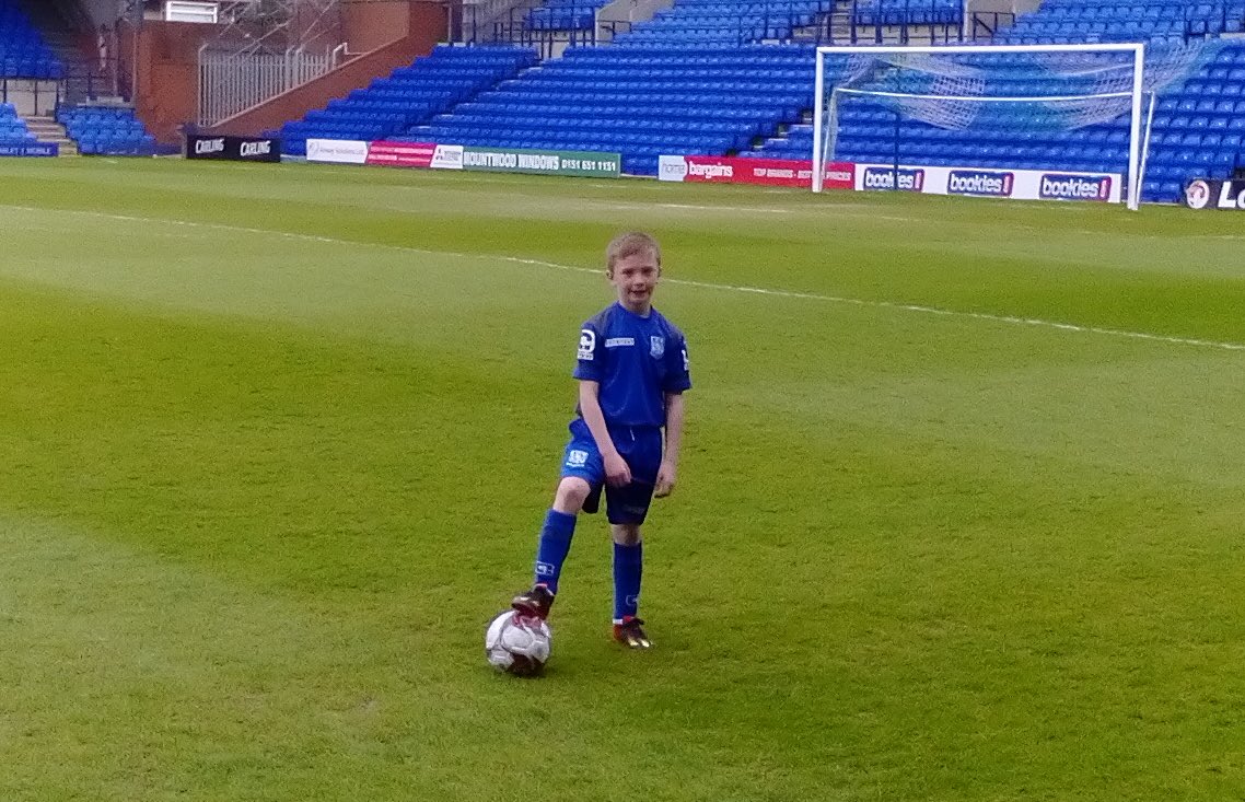 gryba_liam's tweet photo. Good luck to all the @tranmere_s lads as they start pre season tonight. Special mention to George who starts his eighth season with @TranmereRovers #TRFC #SWA https://t.co/ANmWYHJbba