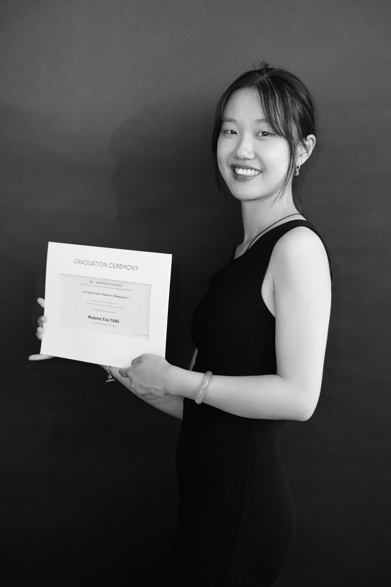 KedgeArtsSchool's tweet photo. 🪩 Cérémonie de #diplomation #MScArts &amp; Creative Industries #Management @kedge

🎓 Nos diplomés : 30 étudiants diplômés, 9 nationalités

🚀 Un #artiste Guillaume Fédou, DJ set augmenté  #French #pop

🤝L'équipe de KEDGE Arts School présente pour porter une culture #inclusive https://t.co/jBHBuzjaZ3