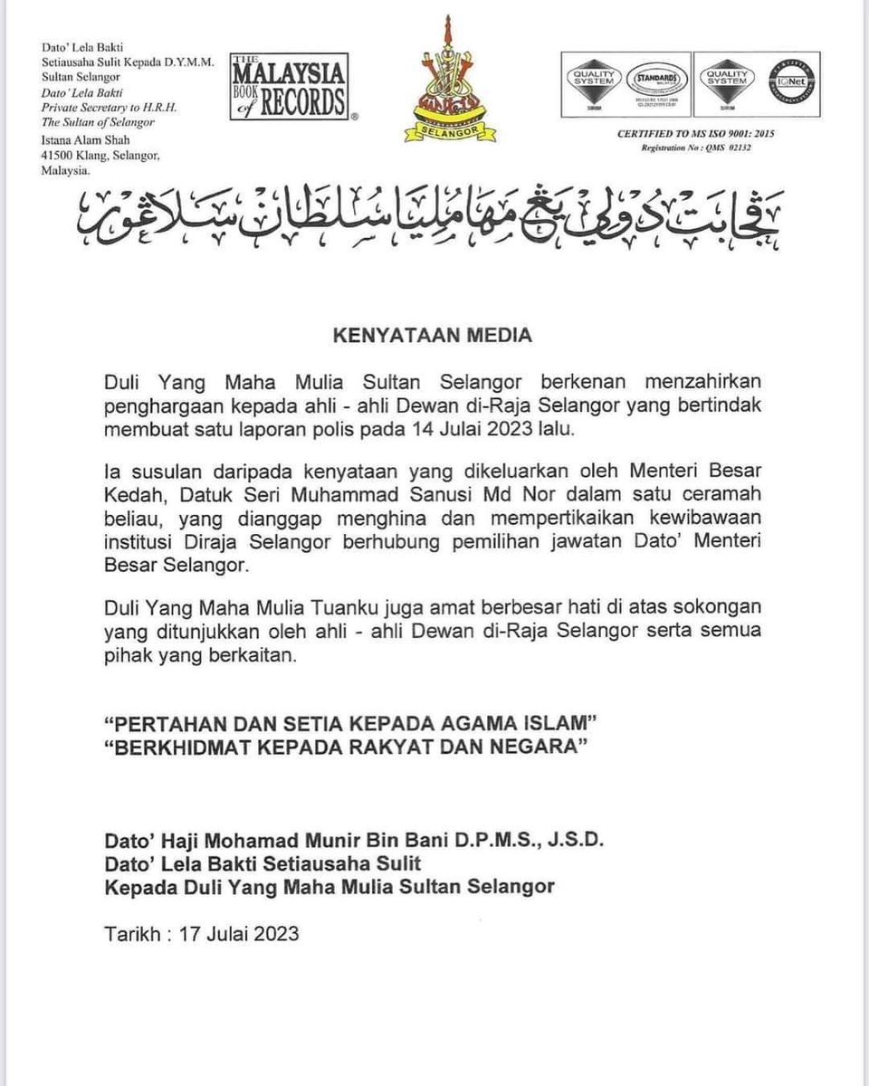 FaktaBukanAuta's tweet photo. Tahukah anda adakah kes Sanusi kes  politik?

Kronologinya begini ;

✅Sanusi ceramah di Selayang, dia kutuk fizikal MB S'gor. Dlm pd itu, dia hina kredibiliti Tuanku Sultan S'gor.

✅5 Ahli Dewan Diraja S'gor buat laporan polis.

✅PJ Pas S'gor menghadap Sultan utk mohon maaf. https://t.co/t0wUsErKdE