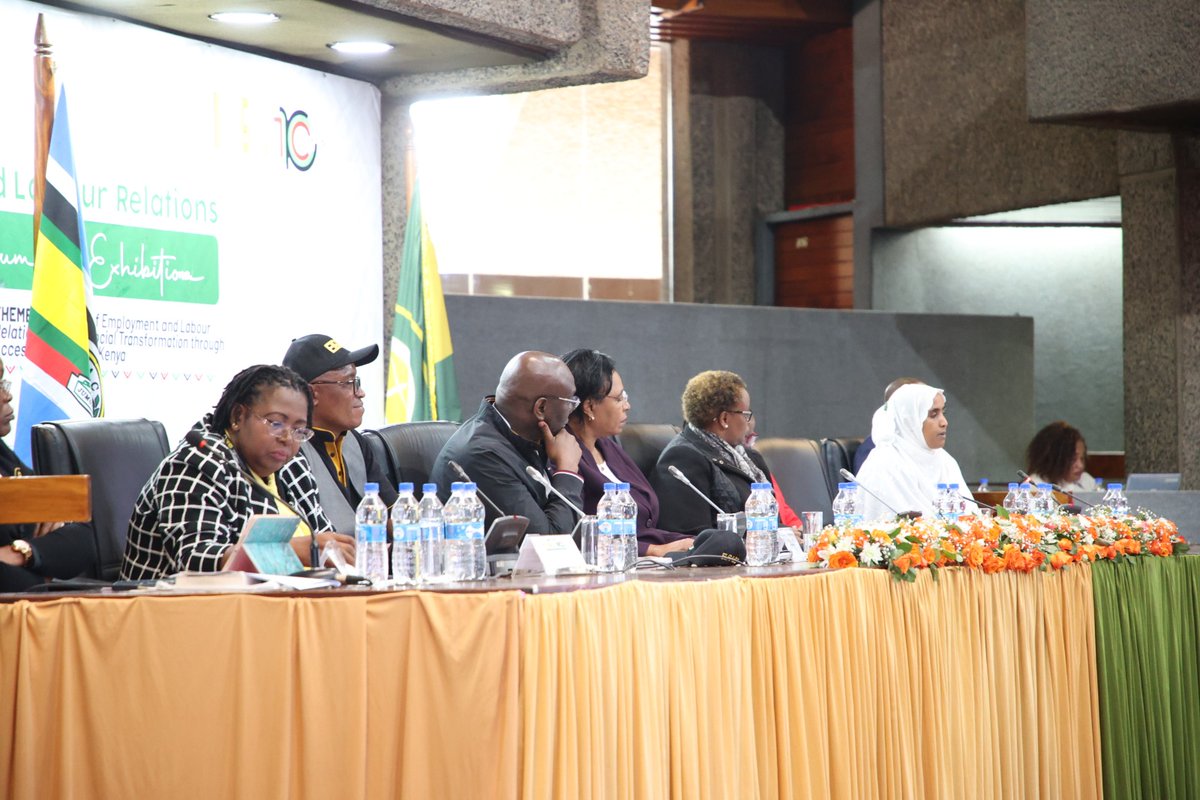Kenyajudiciary's tweet photo. 2ndDay of the #ELRASE symposium. Panel discussion moderated by Duncan Okello, Commissioner KLRC. Discussant: Prof. Margaret Kobia. The Panelists are: Justice Christine Baari-ELRC, Justice Nderi Nduma-ELRC, CHRP Quresha Abdullahi-Executive Director IHRM, https://t.co/zOm8GAgQxM