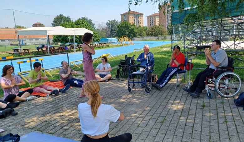 CUSTorino's tweet photo. Progetto “Corpo-mente ParYoga”
Il #CUSTorino sta continuando a sostenere l’Associazione Primo Nebiolo nel progetto “Corpo-mente ParYoga” finanziato dalla @FondazioneCRT 
NEWS COMPLETA https://t.co/EYFvgusbqg https://t.co/6ZmO8fvwZ1