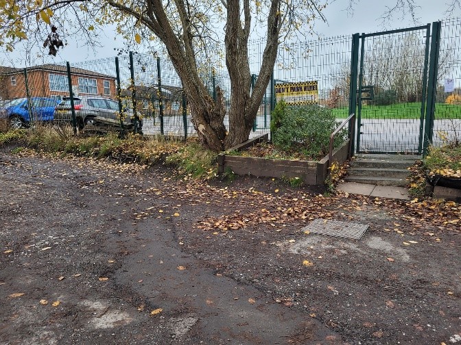 livingstreets's tweet photo. 🚸 Our work to create safer routes to school in Greater Manchester has made the #NationalTransportAwards shortlist!

🥳 Congratulations to our Walk To School Outreach team - notably @DanOC79! 🧵

https://t.co/BesEP29sxp https://t.co/9Fia3OvyHc