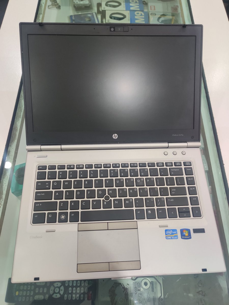 star_computermw's tweet photo. Hp elitebook laptops on promotion,it was k285,000 now it's k245,000. We have 40 laptops. 
Call or whatsapp 0884101333 https://t.co/5zInbqH2LW