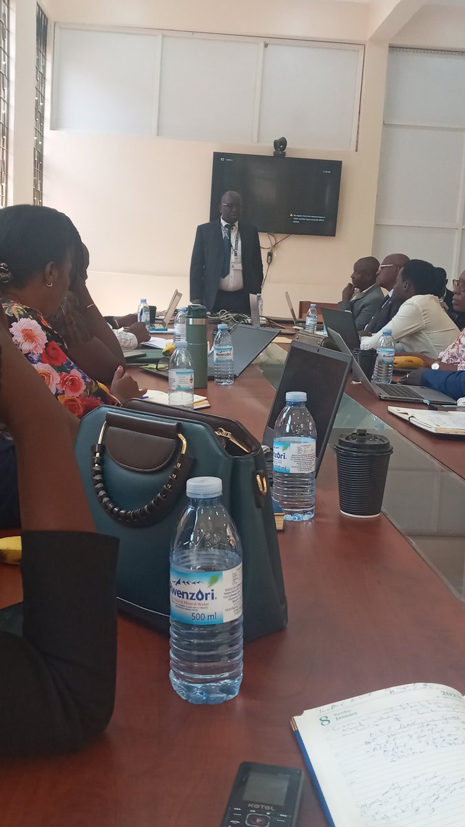 UgandaCivil's tweet photo. Planning meeting for the consortium of malaria network champion organisations  #UGANET #ministryofhealth #NMCD at LLIN command centre https://t.co/eZ0lwU0vvd