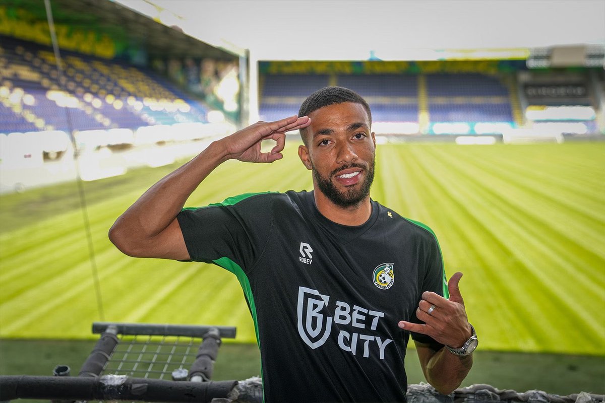 mercatosphera's tweet photo. 🇳🇱 El @FortunaSittard ha fichado al medio-defensivo francés Loreintz Rosier (24 | #Estoril) como agente libre. Firma hasta junio de 2025. https://t.co/FhLwcHfJXI