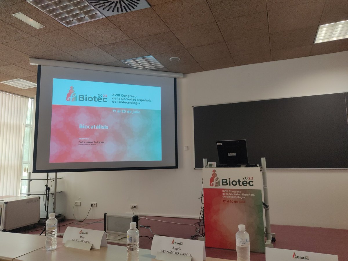 Waiting for the second round about #biocatalysis with <a href="/miqueleg0/">Miquel Estévez</a> at  #BiotecXVIII  congress in Madrid where <a href="/MarcGBQ/">Marc Garcia-Borràs</a> will talk about the research carried out at <a href="/IQCCUdG/">IQCC UdG</a>! #enzymes #enzymedesing #computationaldesign