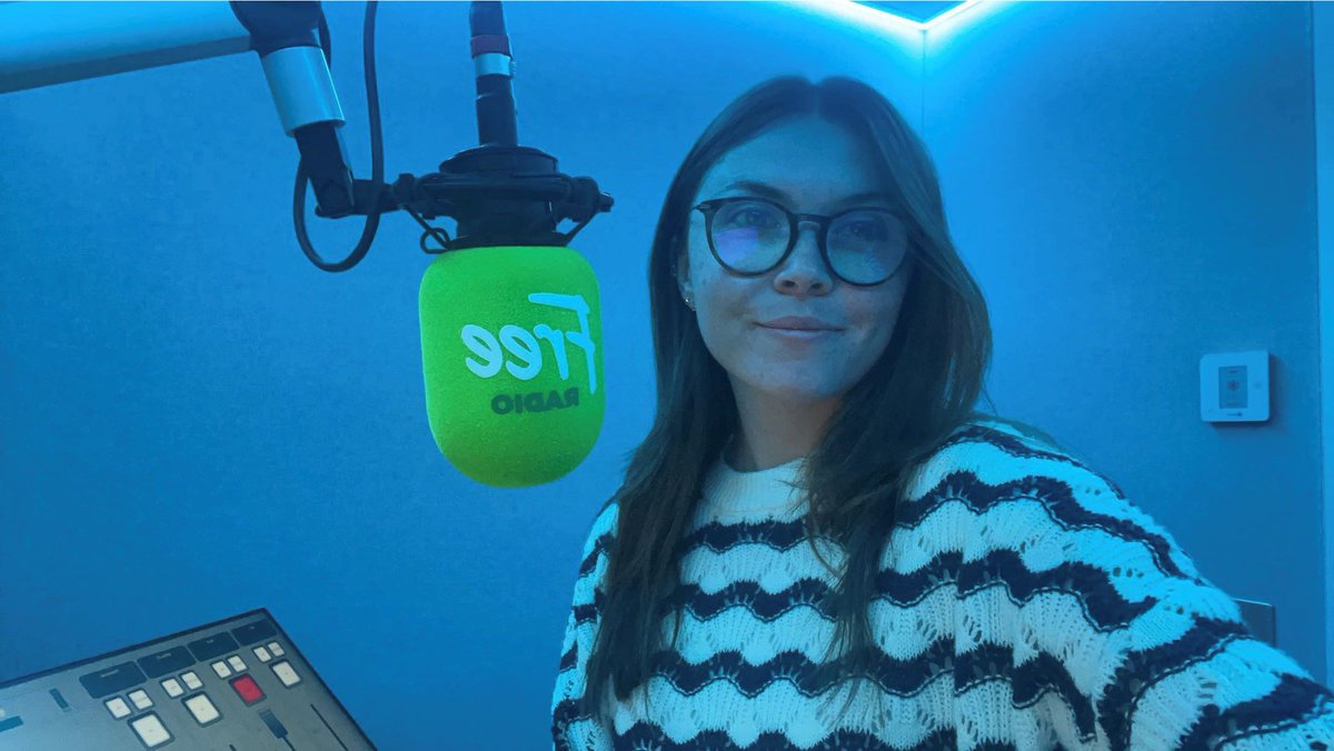 HRichJourno's tweet photo. Did my first ever bit of news-reading last weekend and loved every second of it 😊 Excited to keep bringing some of the weekend news to the West Midlands and Derbyshire! https://t.co/jNccPL3ENk